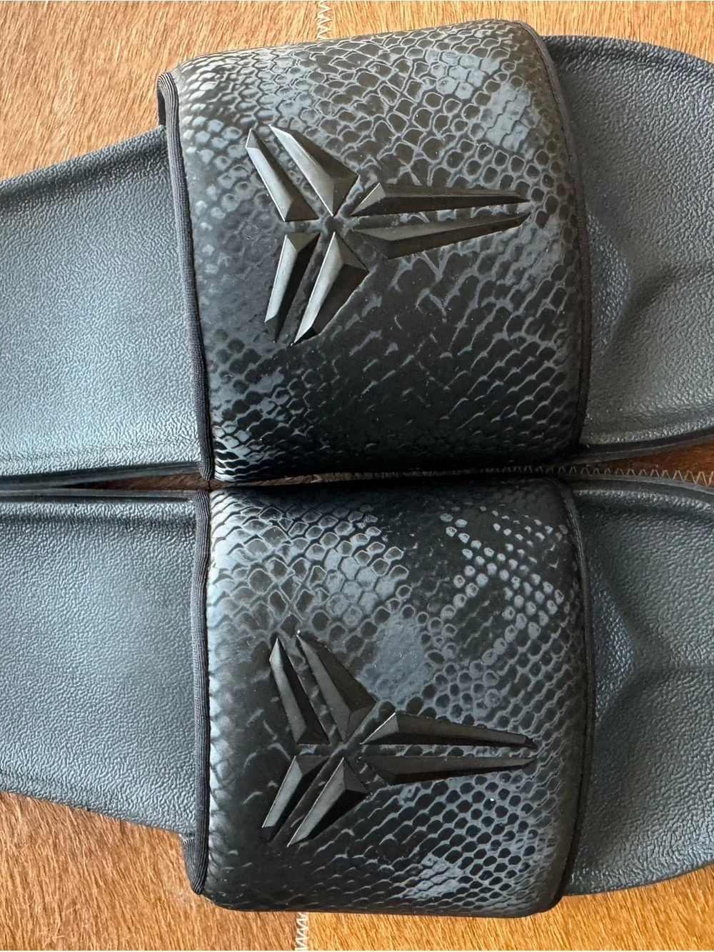 Kobe Offcourt Slides